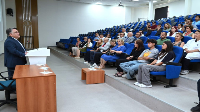 BEUN Tıp Fakültesi’ne Prof. Dr. Kemal Karakaya anısına amfi ve toplantı salonu açıldı