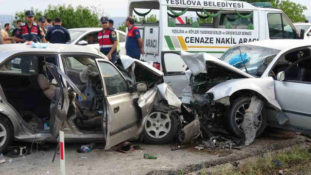 Burdur’daki feci kazada ölü sayısı 2’ye yükseldi