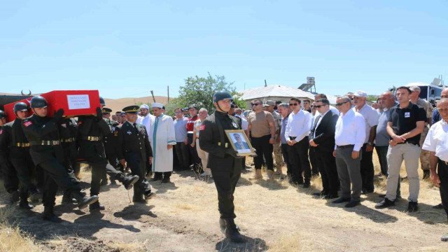 Elazığlı Gazi Nazik son yolculuğuna uğurlandı