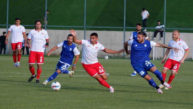 Erzurum’da özel günde özel maç