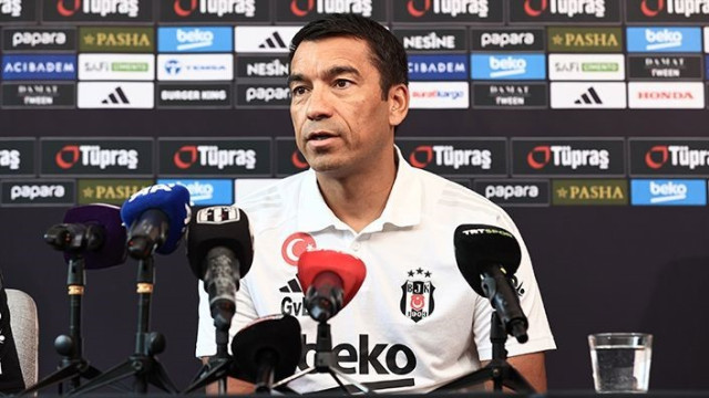 Giovanni van Bronckhorst: ”Galatasaray maçına en iyi şekilde hazırlanıyoruz”