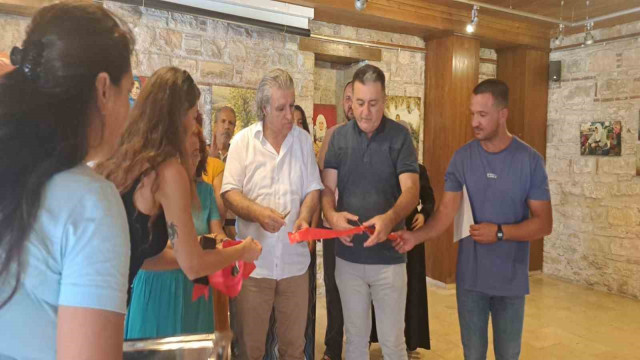 İbramaki Sanat Galerisi iki sergiye ev sahipliği yapıyor