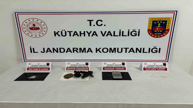 Jandarma’dan uyuşturucu operasyonu, 3 kişi tutuklandı