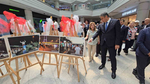 Karabük’te ”15 Temmuz” konulu fotoğraf ve resim sergisi açıldı