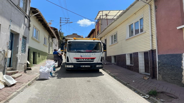 Odunpazarı Belediyesi’nden ”Çöp Çıkartma Saatlerine Dikkat” açıklaması