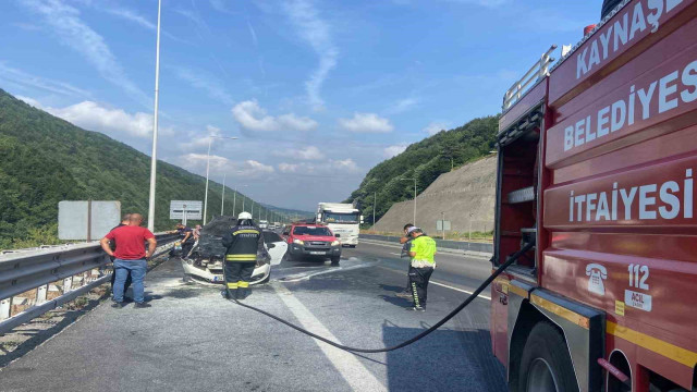 Otomobilde yangın çıktı