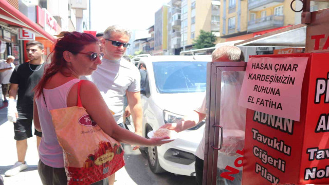 Pompalı tüfekle öldürülen esnaf için pilav hayrı yapıldı