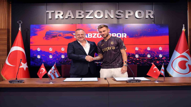 Trabzonspor, Denis Draguş için imza töreni düzenledi