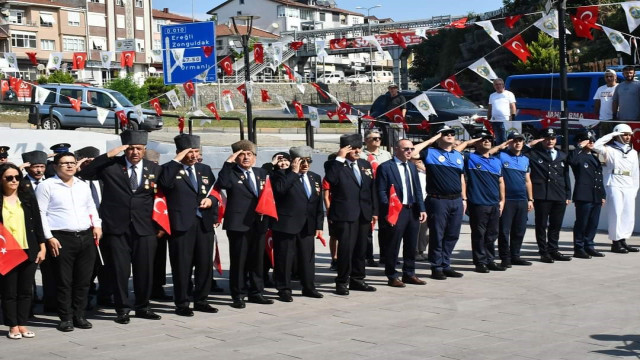 Alaplı’da 30 Ağustos Zafer Bayramı törenle kutlandı