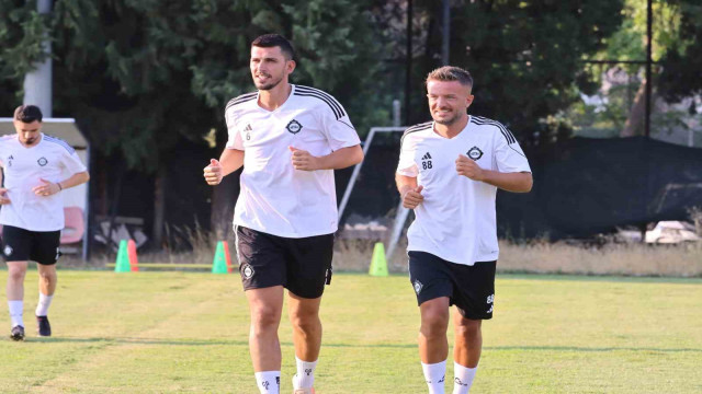 Altay’ın 4 oyuncusu teknik direktöründen yaşça büyük