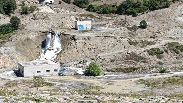 Amasya’da HES’te heyelan