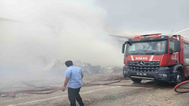 Ankara’da kereste imalathanesinde yangın