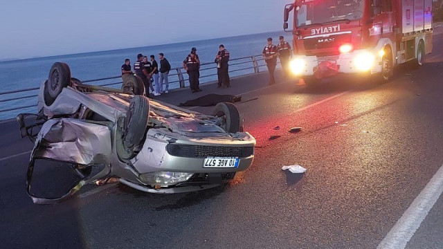 Balıkesir’de gençlerin gece eğlencesi sonrası kaza: 1 ölü, 4 yaralı