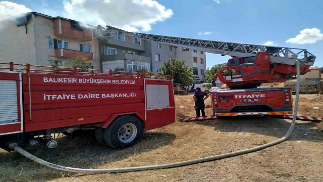 Bandırma’da ocakta unutulan tencere yangına sebep oldu