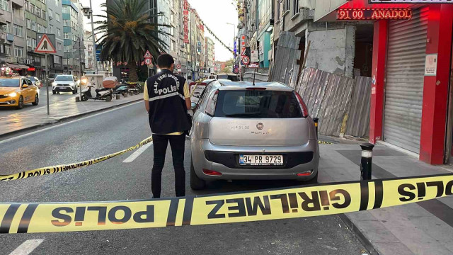 Bayrampaşa’da 4. kattan düşen otizmli genç ağır yaralandı