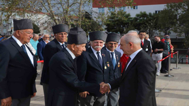 Büyük Zafer’in 102’inci yılı Büyükçekmece’de düzenlenen törenle kutlandı