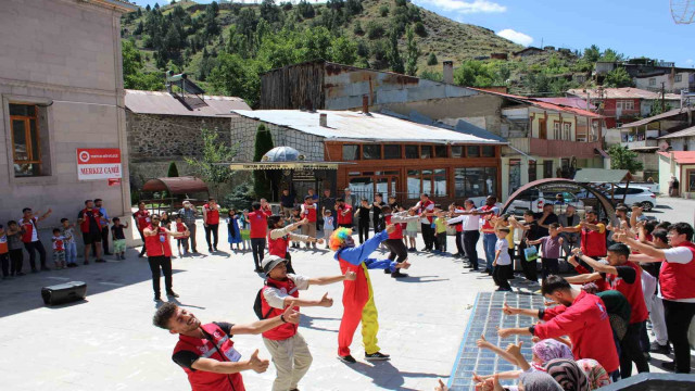 Damla Gönüllülük Hareketi Tortum’da gönülleri ısıttı