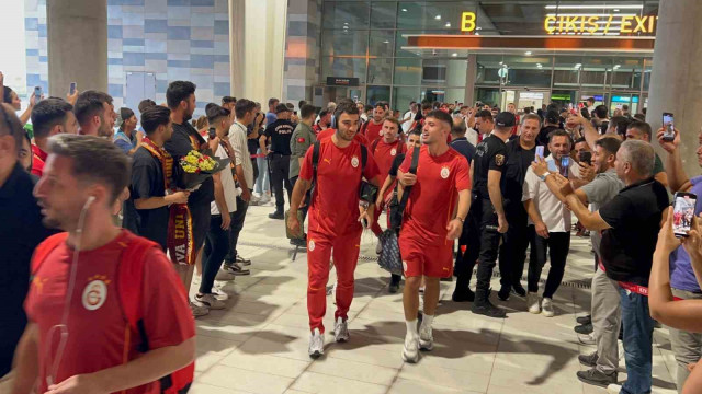 Galatasaray, Adana’ya geldi