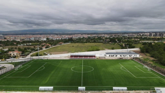 Karaağaç futbol sahasında kavuşacak