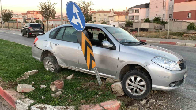 Karaman’da cip ile otomobil çarpıştı: 2 yaralı