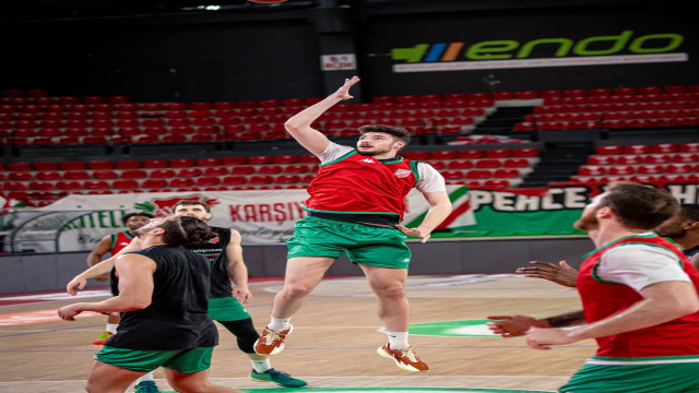 Karşıyaka Basketbol’da hareketli saatler yaşanıyor