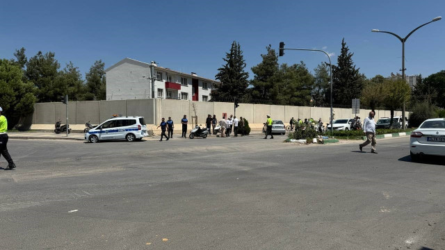 Kilis’te başıboş at zincirleme kazaya neden oldu: 4 yaralı