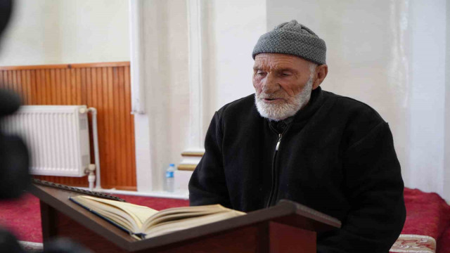 Ömrünü namaz kılmaya Kur’an okumaya adayan 83 yaşındaki ’Hasan amca’ hafızlık yarışmasında ikinci oldu