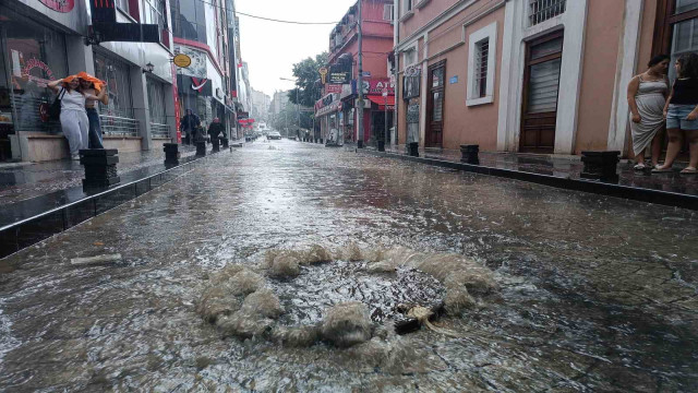 Samsun’da sürpriz sağanak