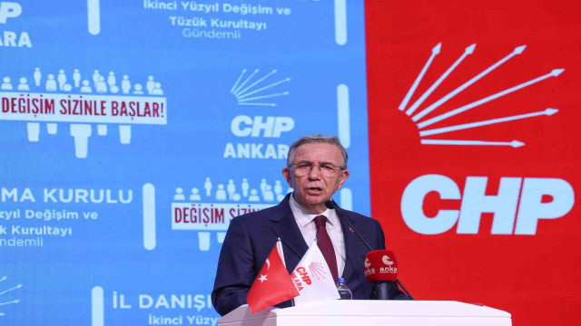 CHP Genel Başkanı Özel: ”Bu akşam Kılıçdaroğlu ile bir araya gelip tüzükle ilgili önerilerini alacağım”