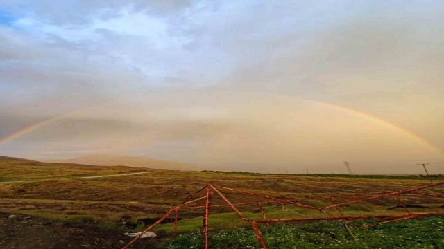 Elazığ’da gökkuşağı mest etti