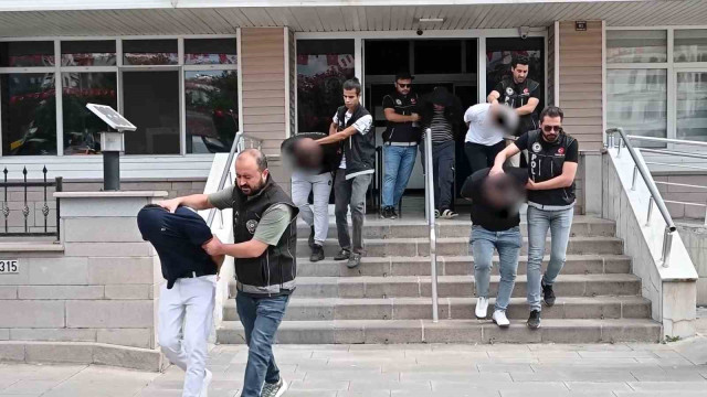 Kırıkkale’de uyuşturucu satıcılarına darbe: 3 şüpheli tutuklandı