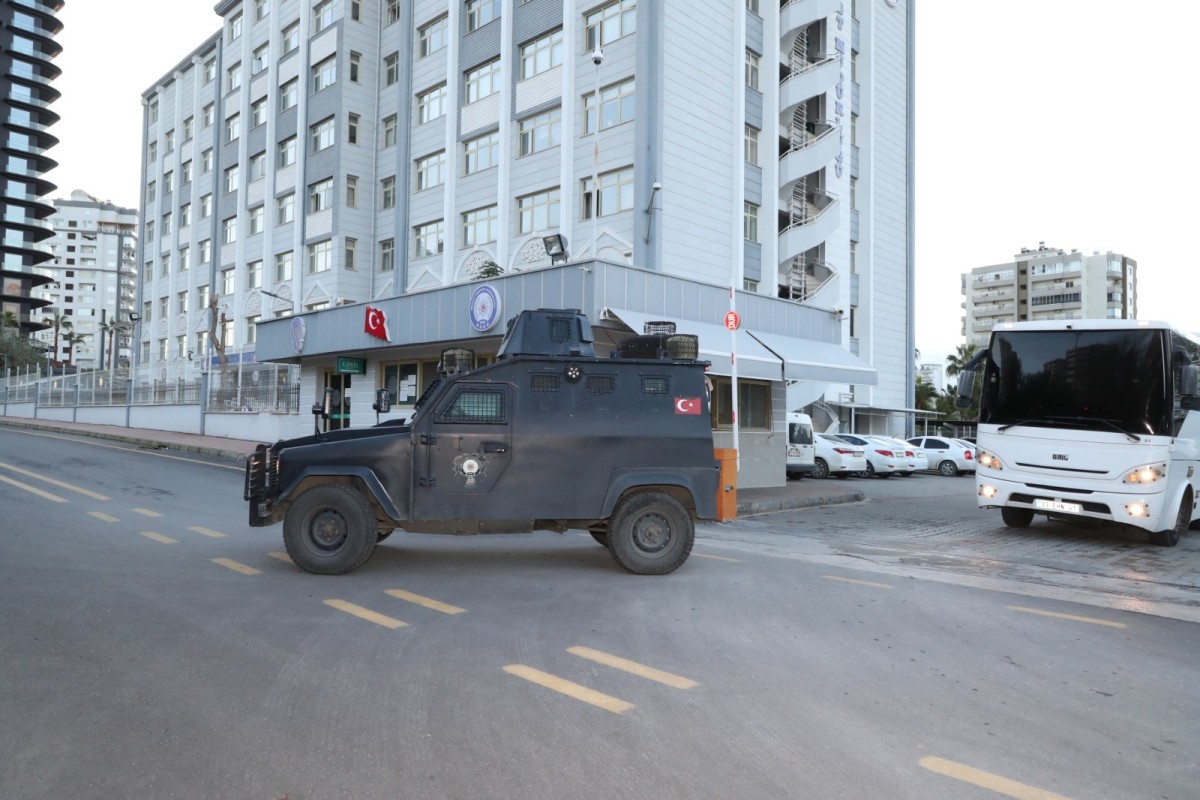 Mersin'de terör operasyonları: 5 DEAŞ'lı ile 1 PKK'lı tutuklandı