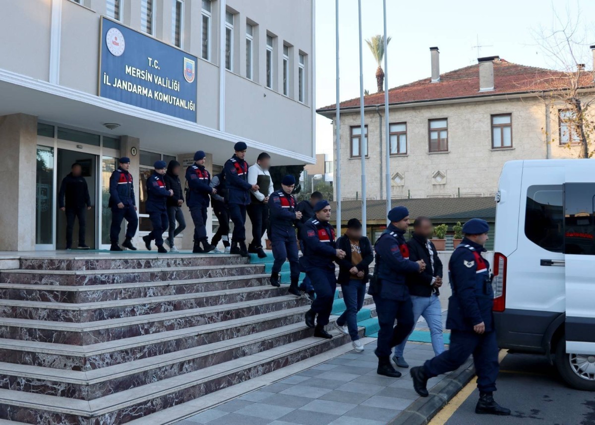 Mersin'de terör örgütü PKK operasyonu: 7 şüpheli yakalandı