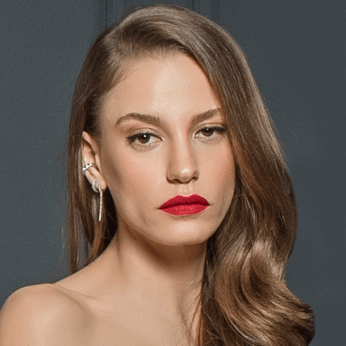 Serenay Sarıkaya