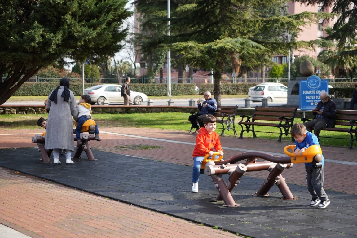 Karadeniz sıcak havada Akdeniz’i solladı