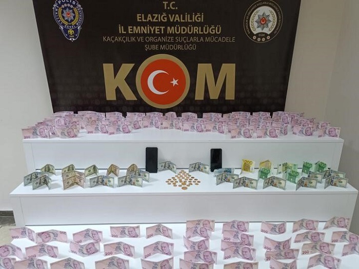 Vatandaşı 750 bin lira dolandırdılar