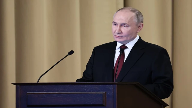  Putin: "ABD ile ilk temaslar umut veriyor"