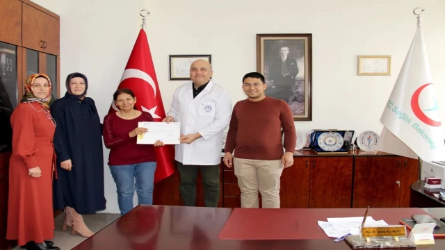 Doktor oğlundan Teşekkür Belgesi aldı