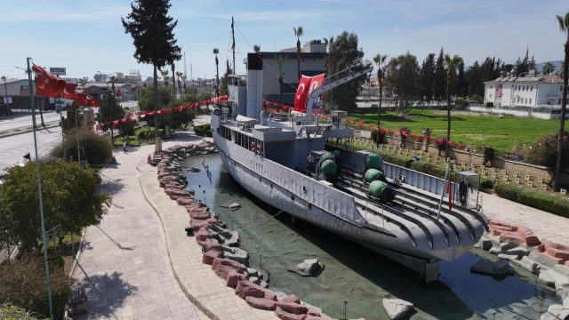 Nusret Mayın Gemisinde bakım çalışması